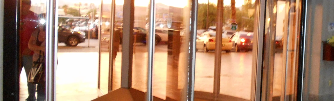 Storefront Glass Repair Cost in Riviera Beach, FL